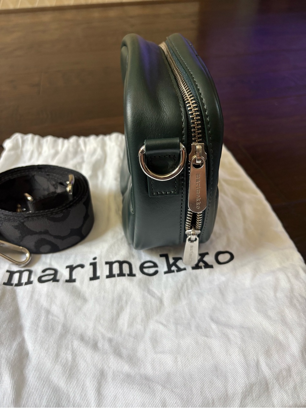 Marimekko Forest Green Quilted Mini Crossbody w/ Patterned Strap- excellence - Picture 7 of 16